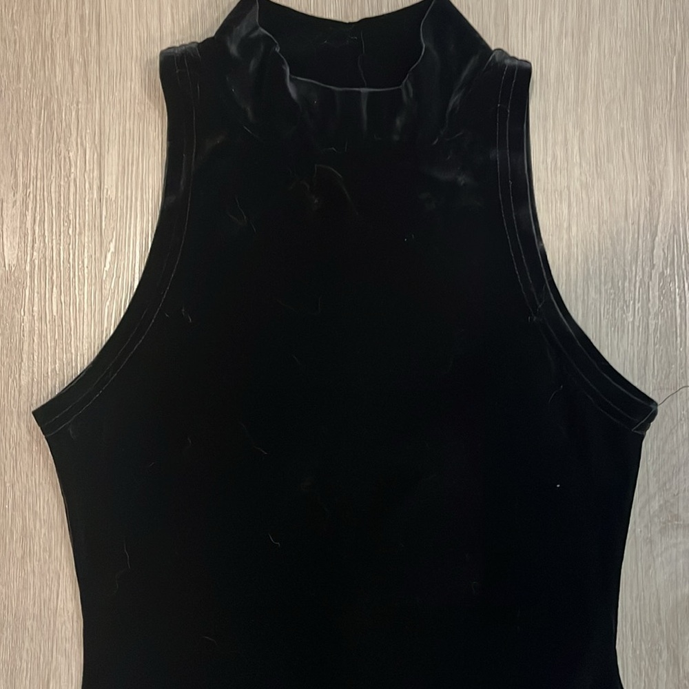 New Urban Outfitters Black Maxi Velvet Dress - Picture 2 of 4